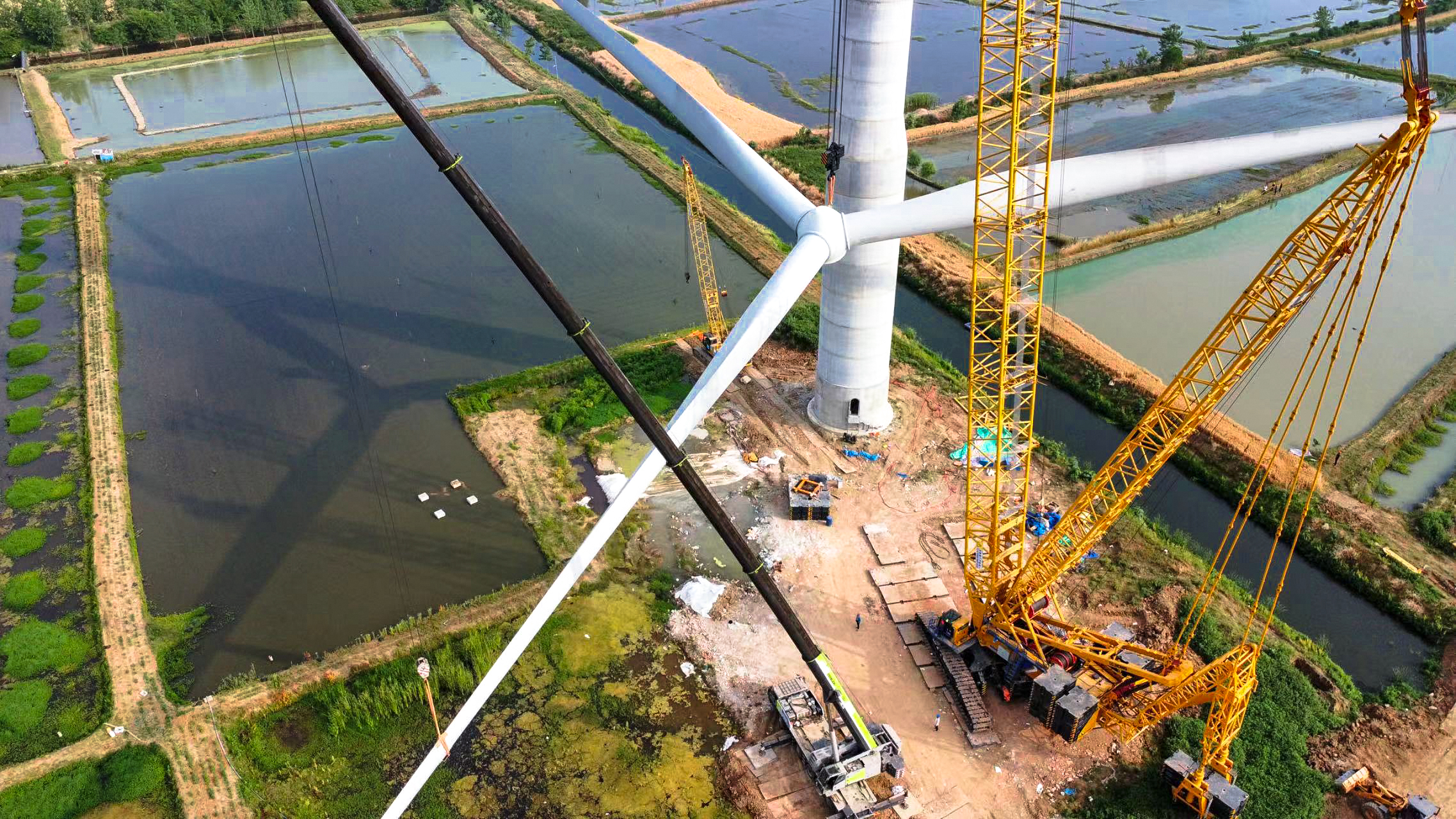 【全球之履】阜陽站！XLC17000助力160米風(fēng)機安裝~