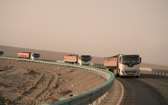 煤海逐綠！徐工新能源牽引車書寫煤炭運輸綠色答卷