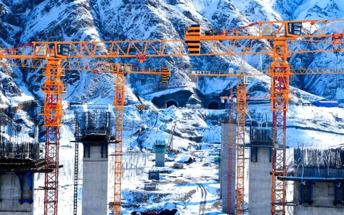 飛躍山河！徐工金再造詩(shī)意“天路”