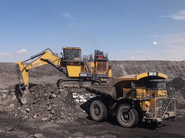 可動(dòng)率超95%！徐工XE2000礦用挖掘機(jī)好評(píng)如潮