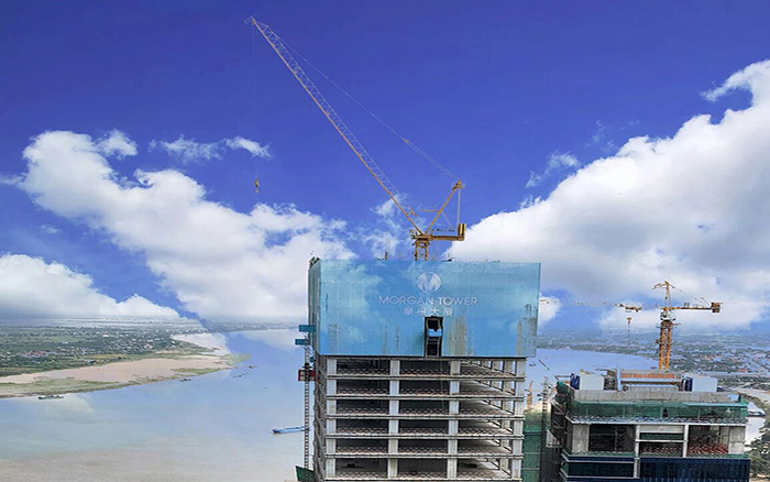 喜封金頂|徐工塔機(jī)助建柬埔寨金邊摩根大廈！